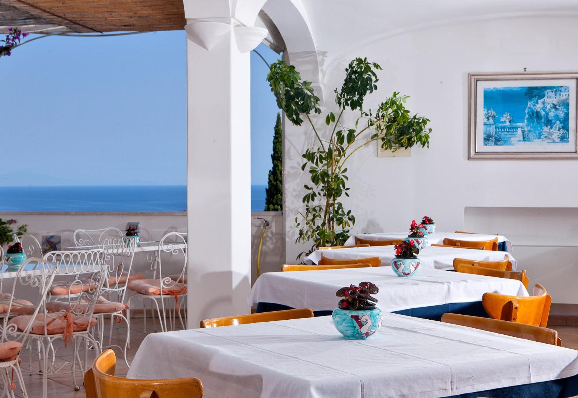 Hotel Vittoria Positano Exterior photo